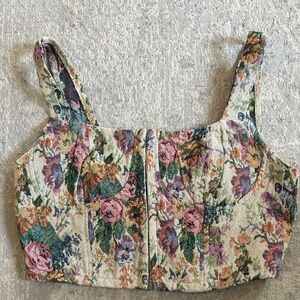 Wild Fable Size Small Floral Top